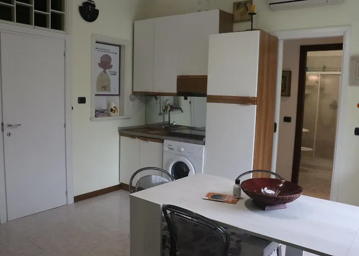 Monika 12 Beatrice *