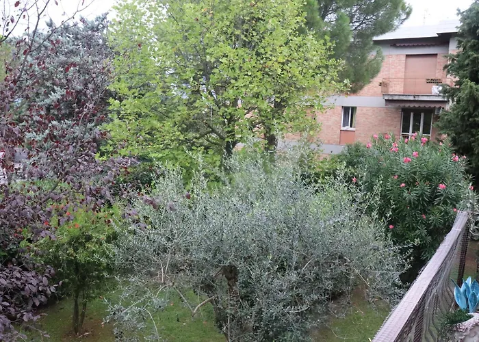 Monika 12 Beatrice Апартаменты *