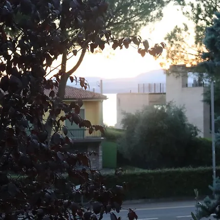 Monika 12 Beatrice 公寓 *