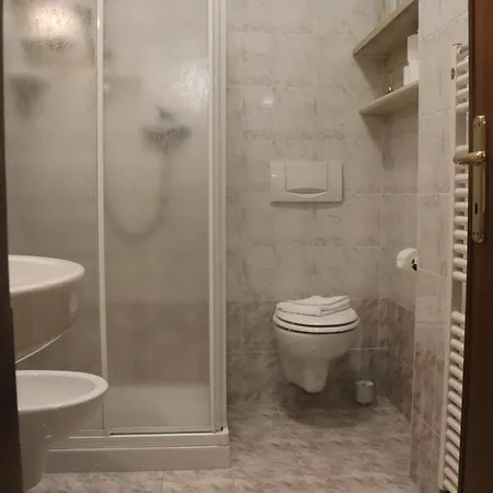 Monika 12 Beatrice Bardolino