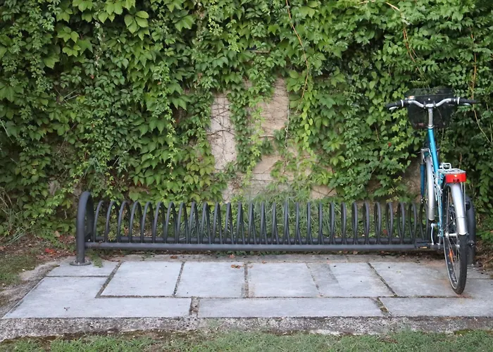 Monika 12 Beatrice アパート