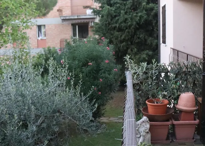 Monika 12 Beatrice アパート