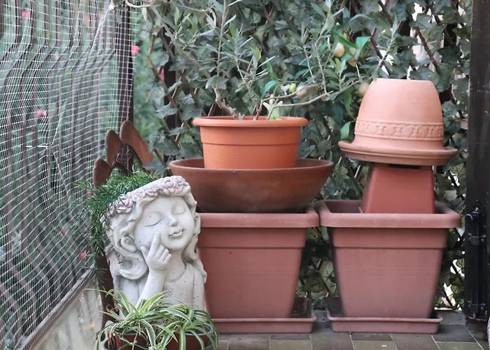 Monika 12 Beatrice Daire *