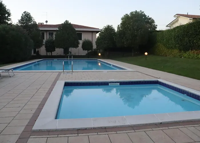 Monika 12 Beatrice バルドリーノ