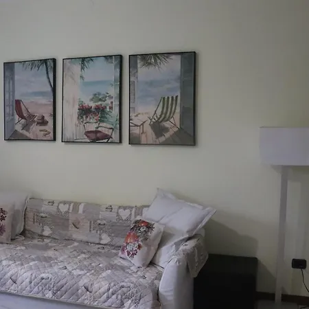 Monika 12 Beatrice Διαμέρισμα Μπαρντολίνο